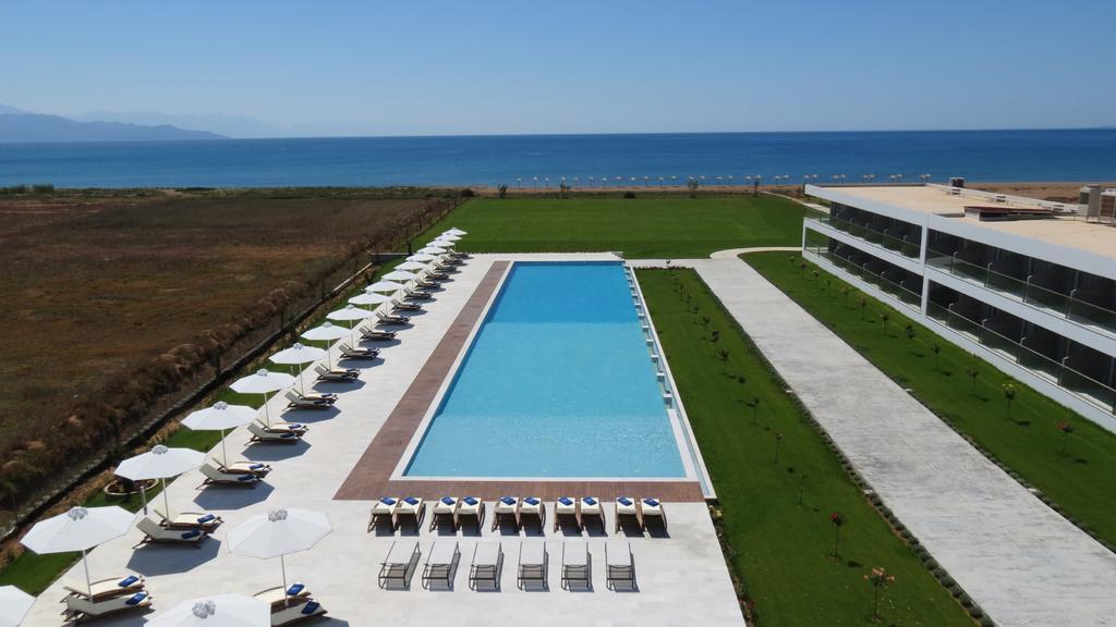 Buca Beach Resort Messíni Eksteriør billede