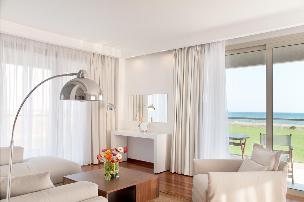 Buca Beach Resort Messíni Værelse billede