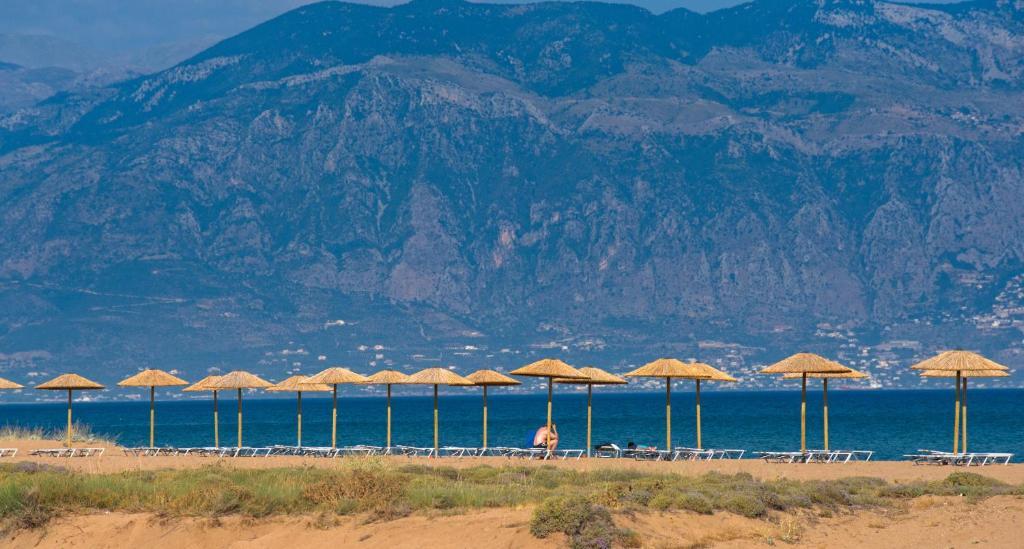 Buca Beach Resort Messíni Eksteriør billede