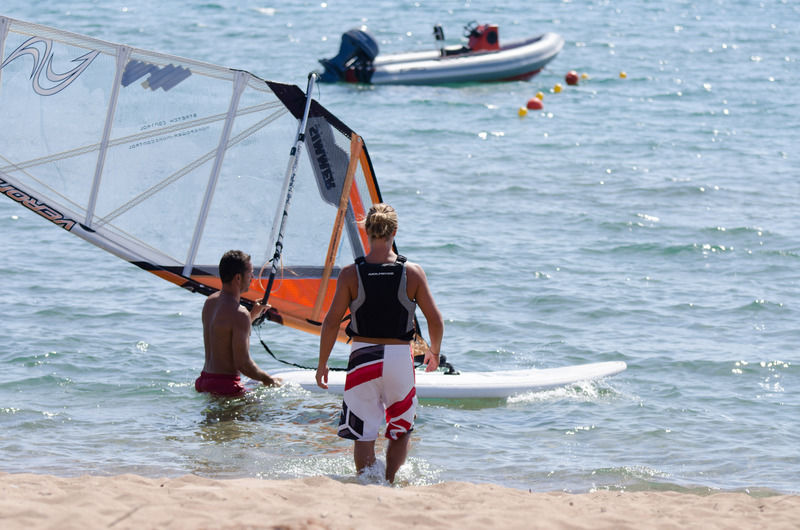 Buca Beach Resort Messíni Eksteriør billede