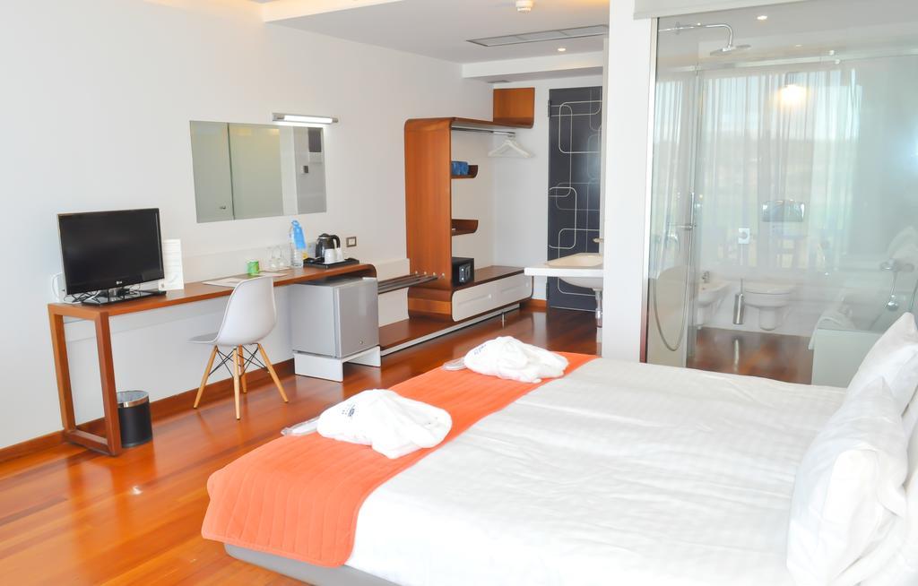 Buca Beach Resort Messíni Eksteriør billede